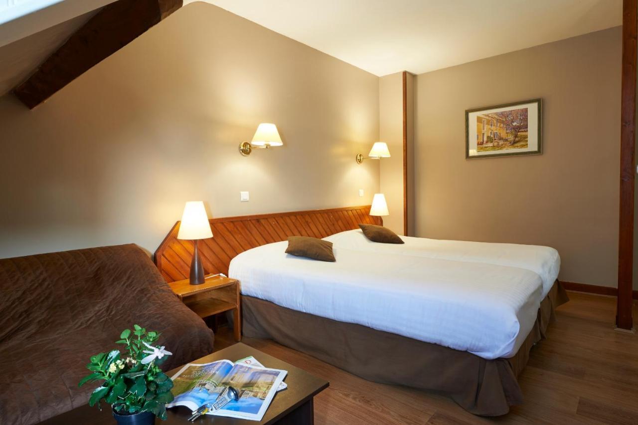 Logis Hotel Le Belle Rive Najac Eksteriør billede